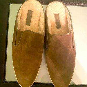 Comfortable grey Vince moccasins